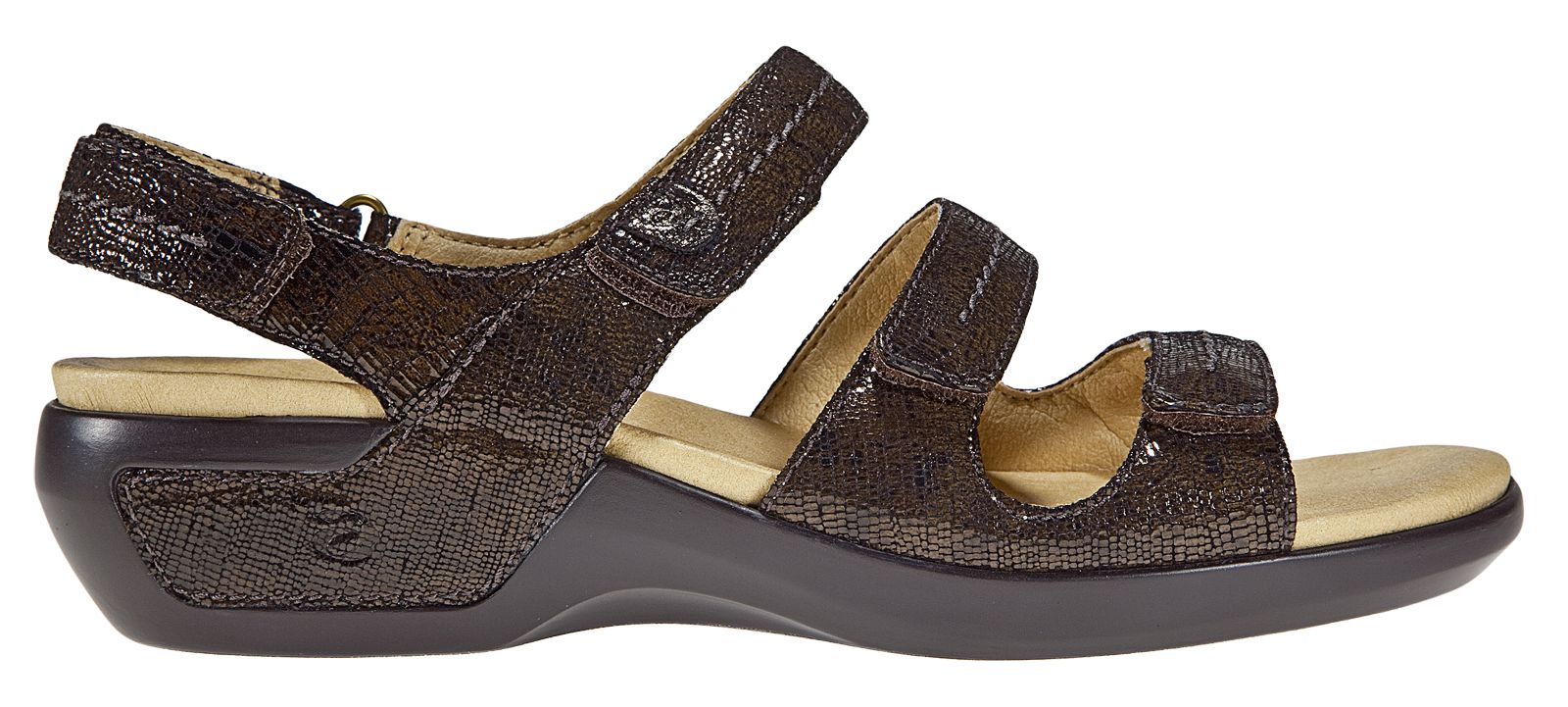 Aravon Keri, Brown
