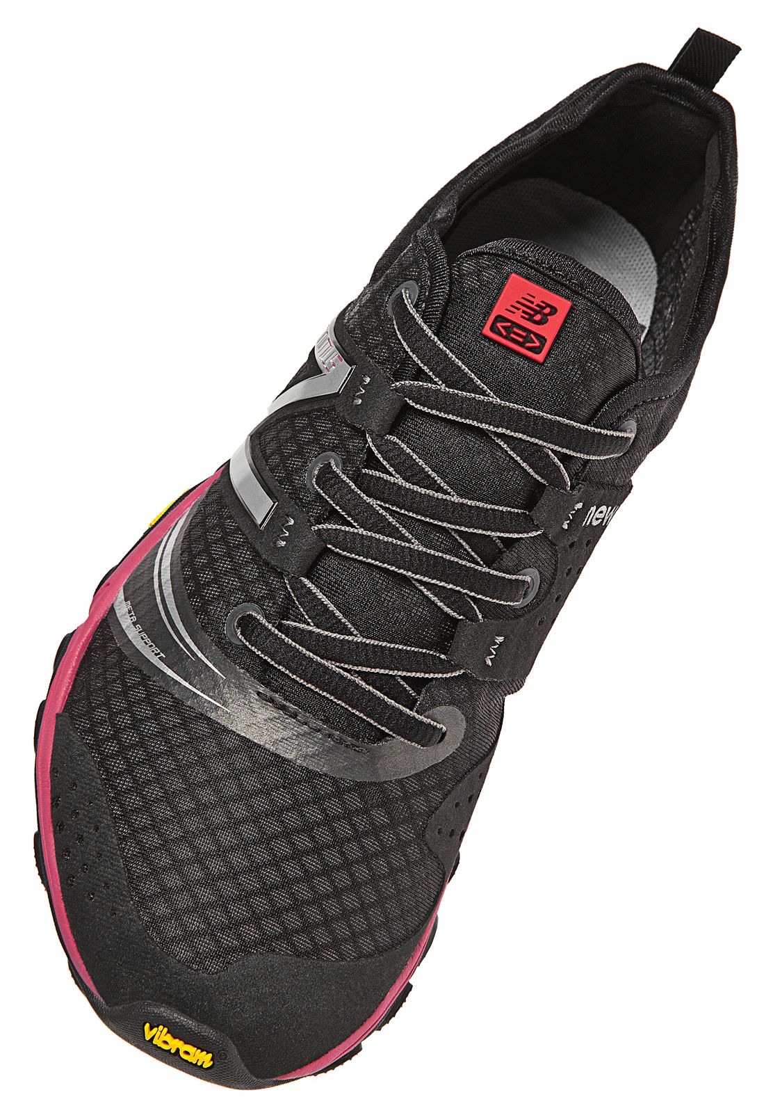 Minimus 20v2 Trail, Black with Berry
