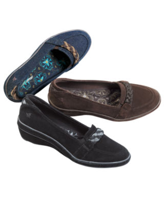 Delight Wedge Shoes