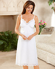 Eyelet Trim Full Slip
