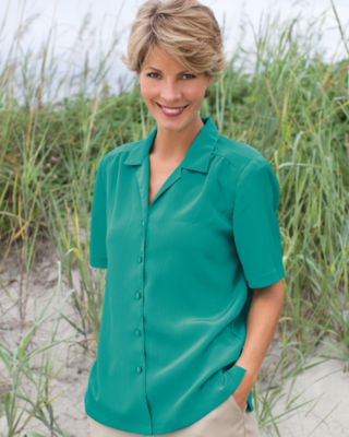 Donnkenny&reg; Solid Camp Shirt