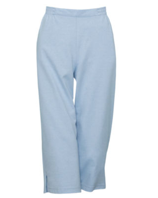 Pull-On Knit Capri 