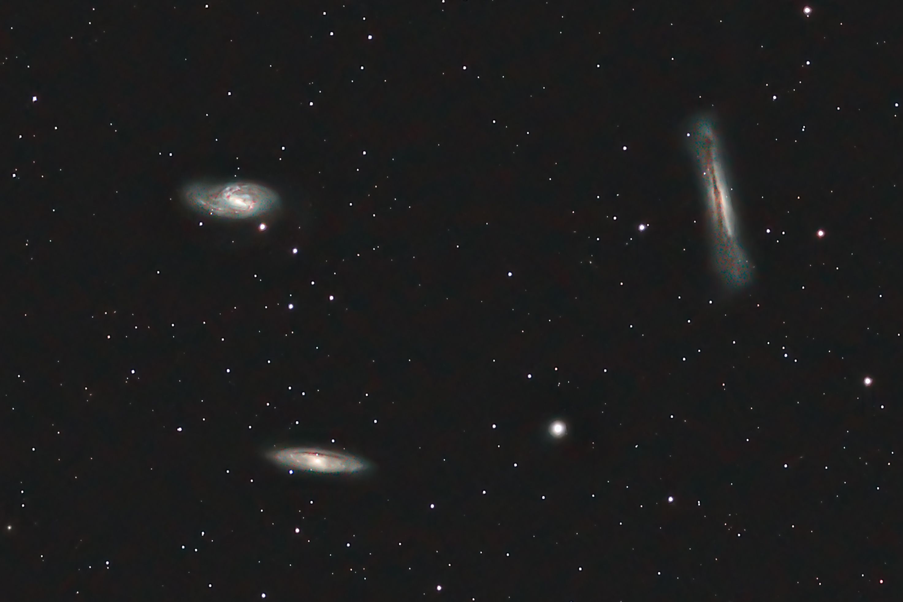 Leo Triplet