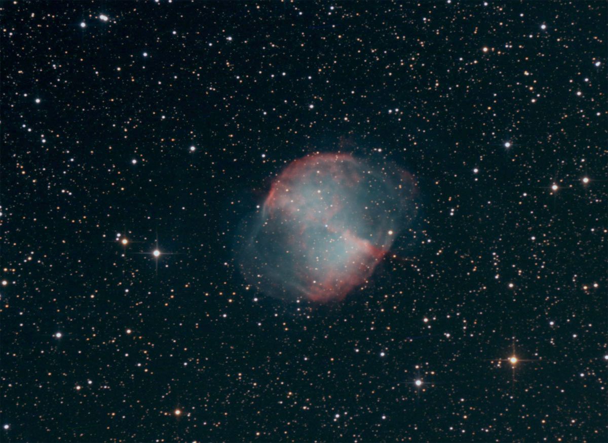 M27 - The Dumbbell Nebula