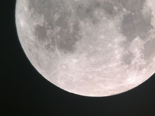 Moon 01-28-2013 at Orion Store