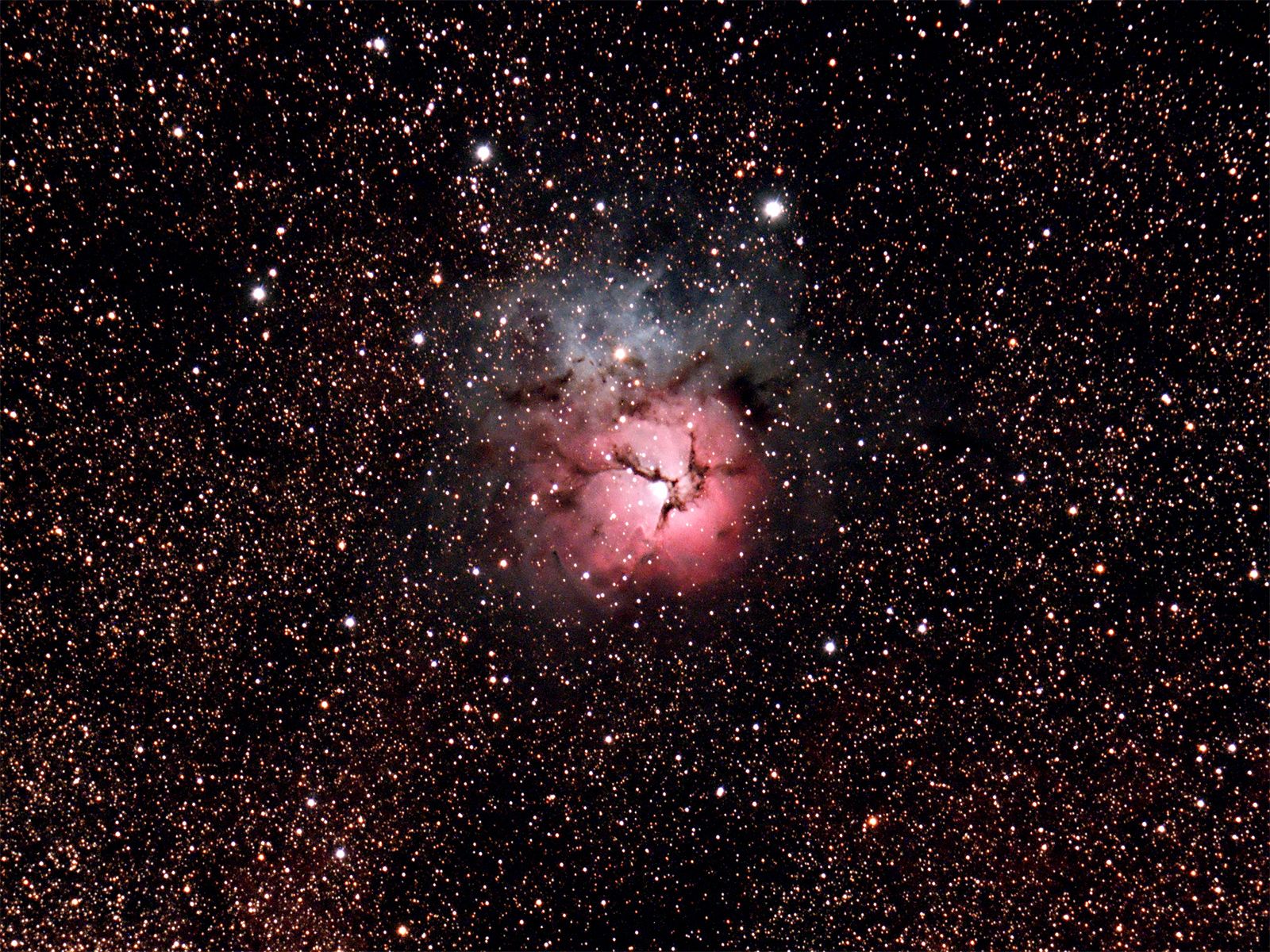 M20 The Trifid Nebula Astronomy Pictures At Orion Telescopes