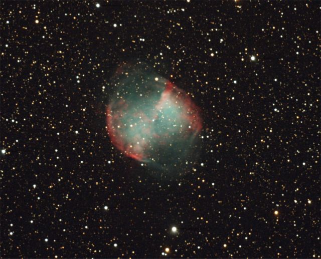 M27 - The Dumbbell Nebula
