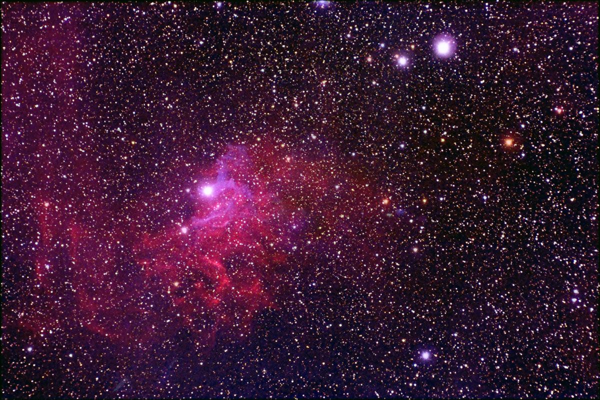 IC 405 - Flaming Star Nebula