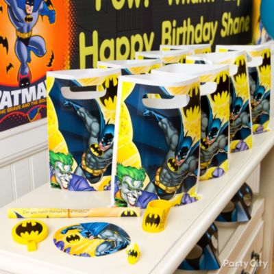 Batman Party Ideas: Favors