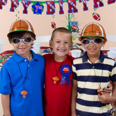 Football Party Dress-Up Ideas