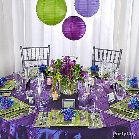 Purple Flower on Reception Decorating Ideas In Romantic Purple And Green   Party City