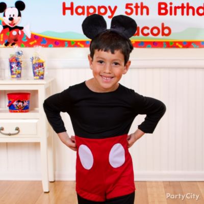 Mickey Mouse Party Ideas: Costume & Dress-Up