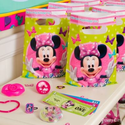 Minnie Mouse Party Ideas: Favors