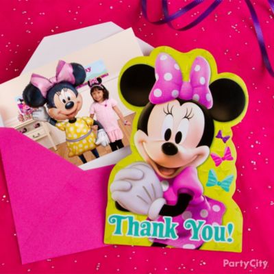 Minnie Mouse Party Ideas: Invitations