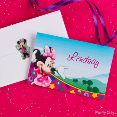 Minnie Mouse Party Ideas: Invitations