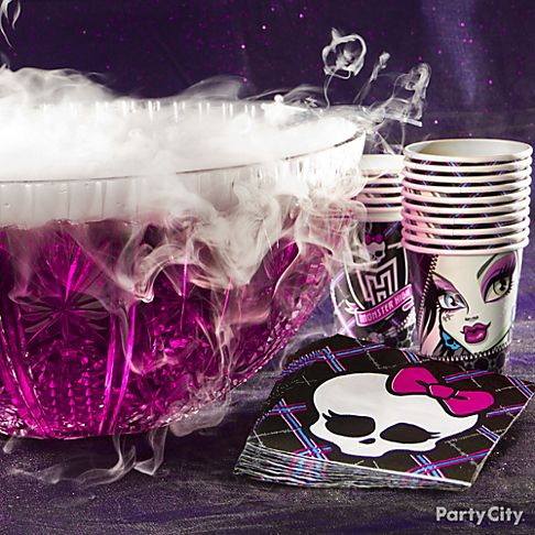 Monster Birthday Party Ideas on Party Supplies Monster High Party Ideas Guide Party Serving Bowls
