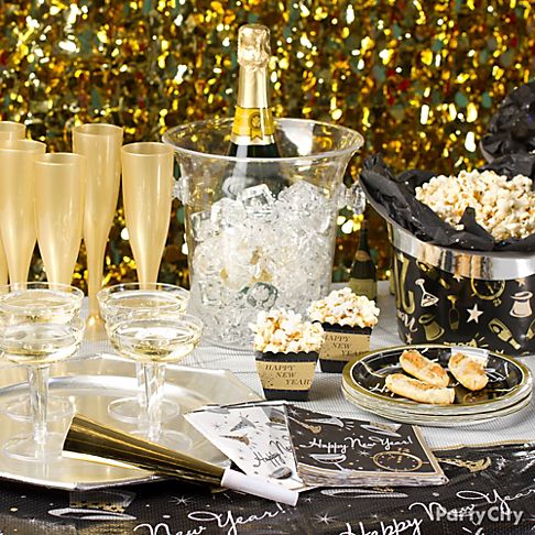 Year   Birthday Party Ideas on New Years Eve Party Ideas   Party City