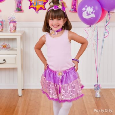 Tangled Party Ideas: Costume & Dress-Up
