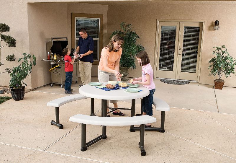 44 In Picnic Table w 3 Swing Out Benches 4 Pack