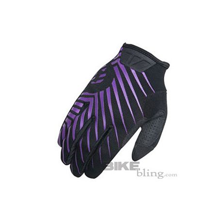 661 Chevron Gloves