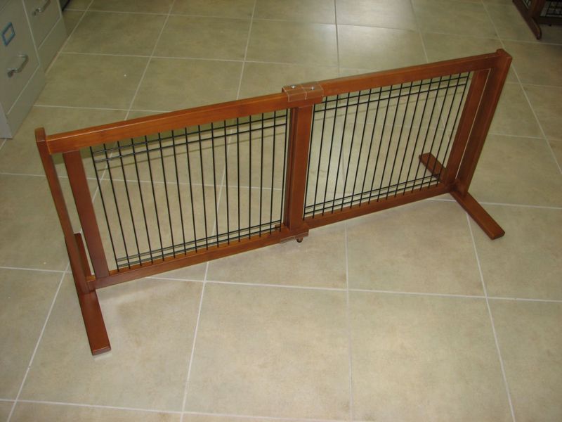 Crown Pet 21 inch Freestanding Wood Pet Gate Large