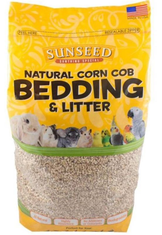 Sun Seed Small Pet Corn Cob Bedding Medium