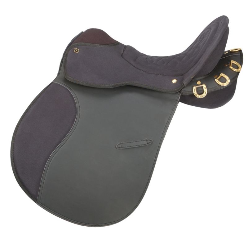EquiRoyal Pro Am Trail Saddle