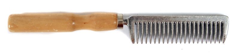 Roma Pulling Comb with Wooden Handle