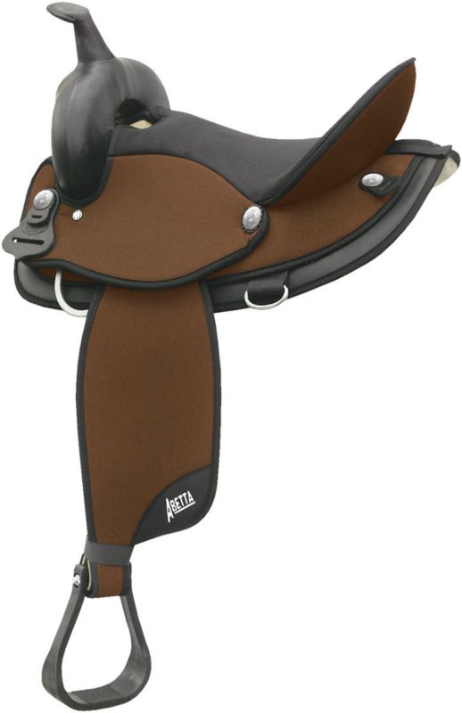 Abetta Round Skirt Wide Trail Saddle