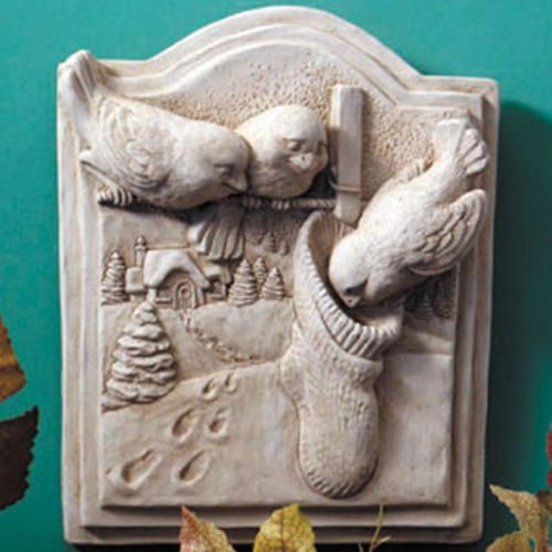 Winter Stocking Bird Plaque