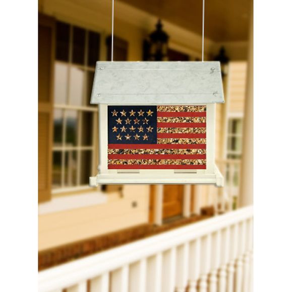 Avant Garden Patriot Bird Feeder