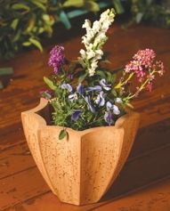 9.5in Shell Planter