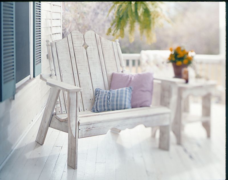 Nantucket Settee