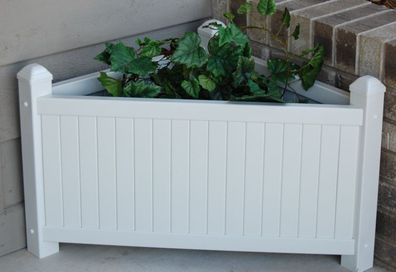 Corner Slat Planter