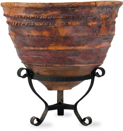 Mediterranean III Planter with Stand