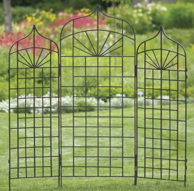 H. Potter Large Ogee Metal Garden Trellis
