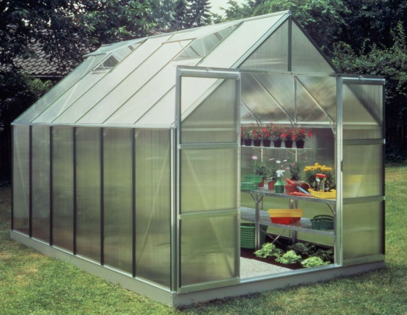 Halls Magnum 128 Greenhouse