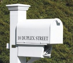 Bristol Mailbox Green