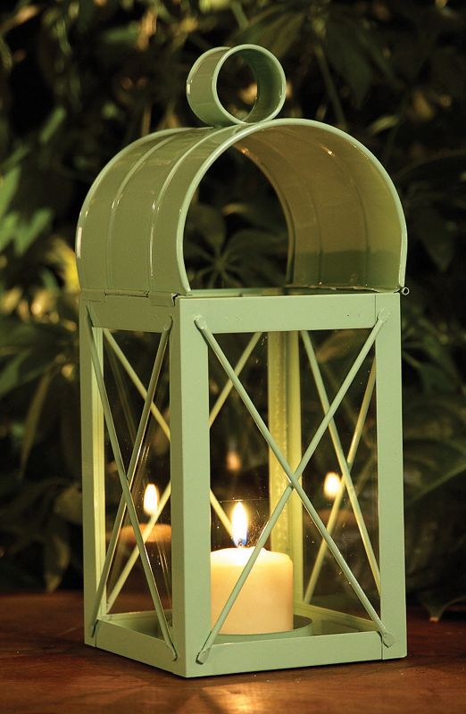 Travis House Lantern