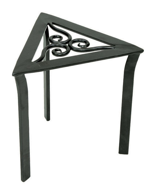 Triangular Trivet Plant Stand