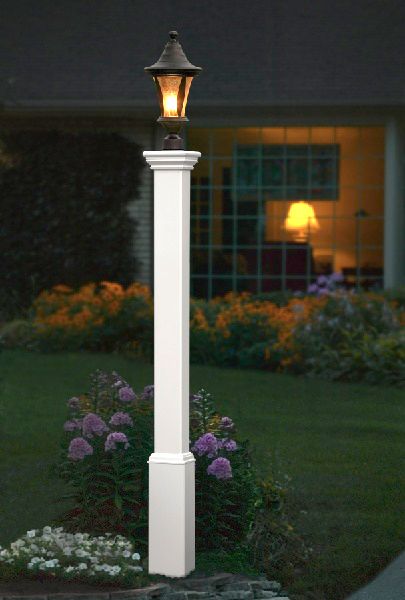 Madison Lamp Post