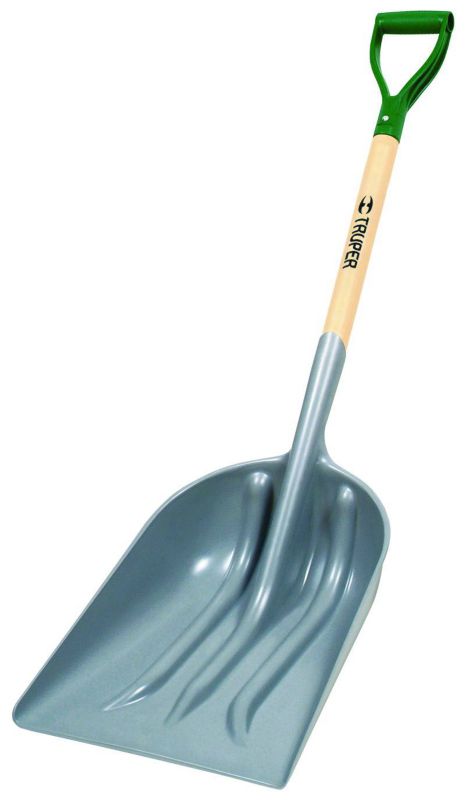 Truper Trutough 12 lbs Poly Scoop D Handle
