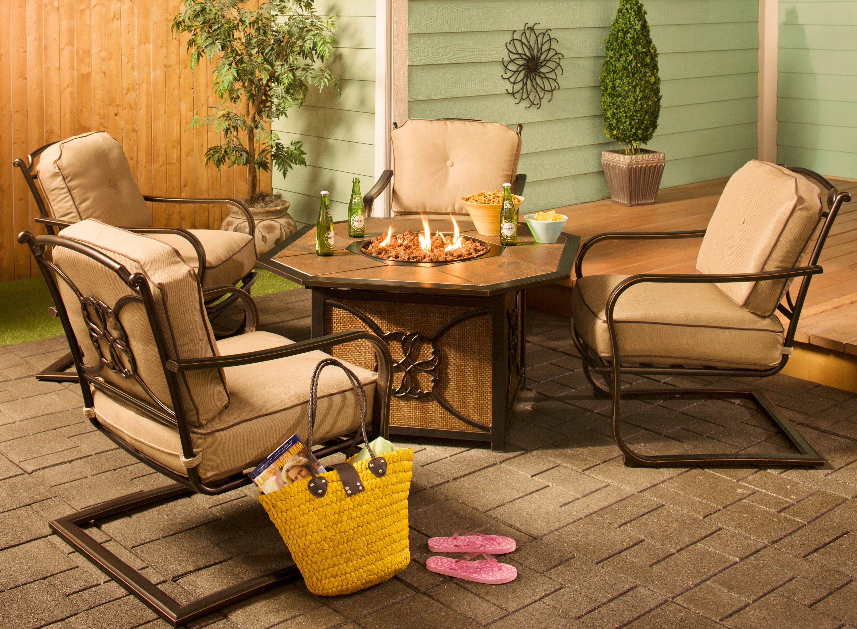 Cambria 5-pc. Outdoor Fire Pit Chat Set