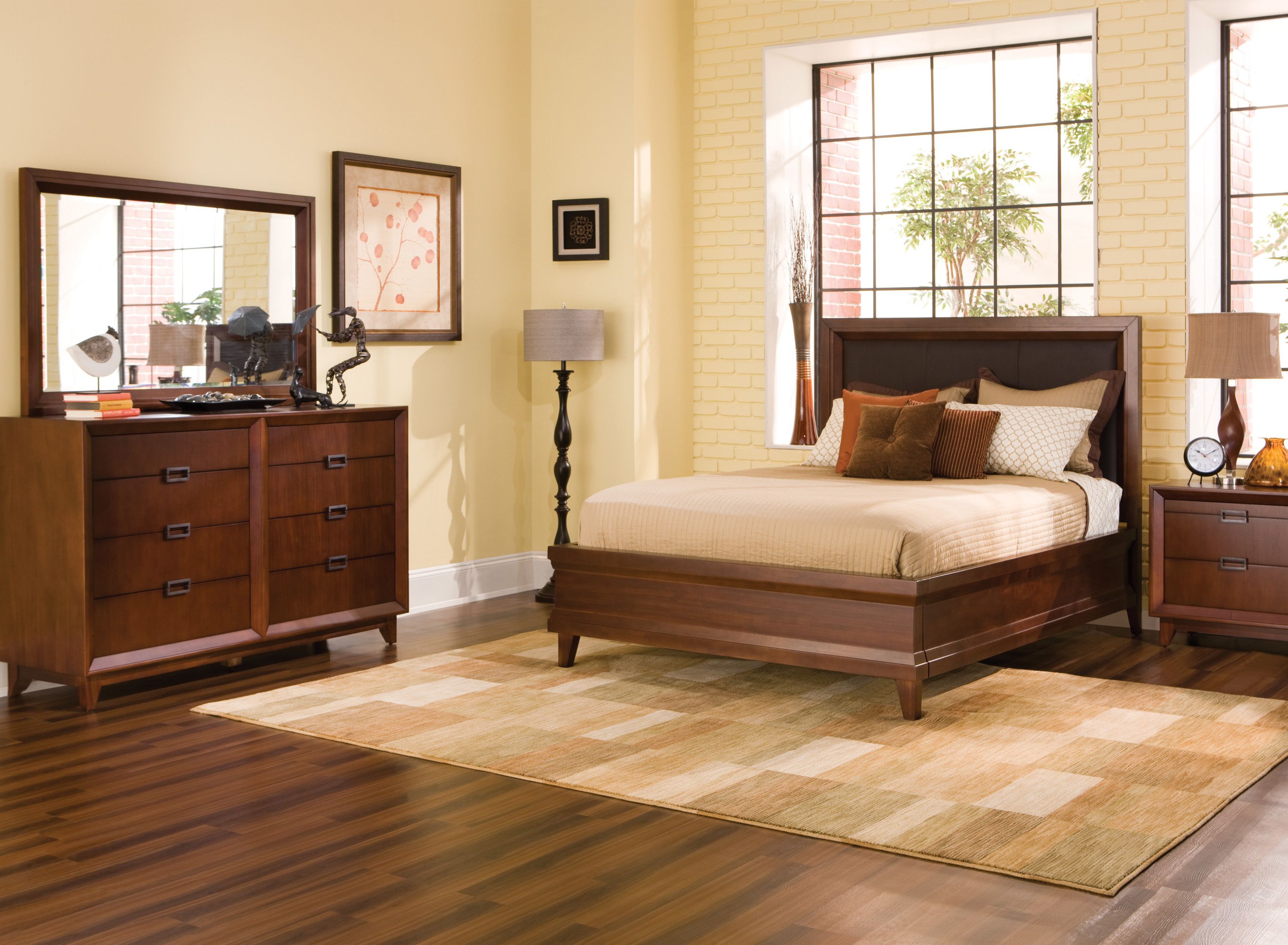 Vista 4-pc. Queen Platform-Look Bedroom Set