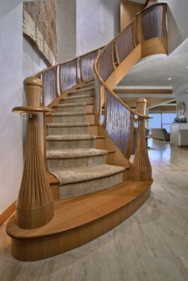 Halls & Stairs