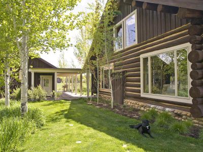 Mercedes Huff + Associates