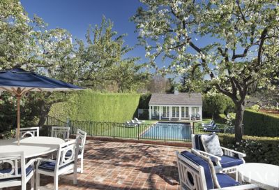 Outdoor Rooms