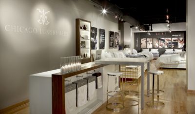 Chicago Luxury Beds
