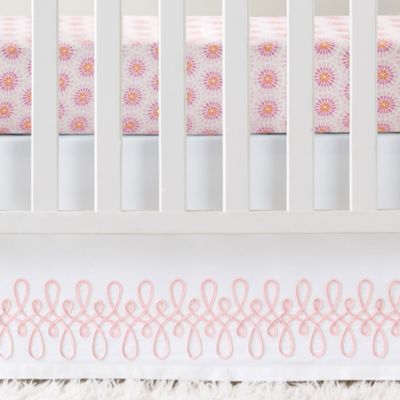 Swirl Appliqu&eacute; Crib Skirt