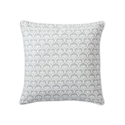 Fog Spade Pillow Cover